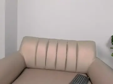 Hanna_foxi  live sex cam
