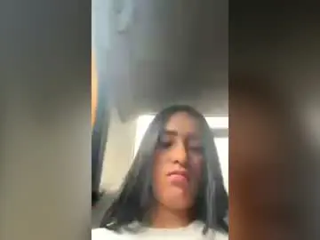 Isaa_diamond  live sex cam