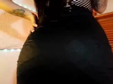 Ivanna_james02  live sex cam
