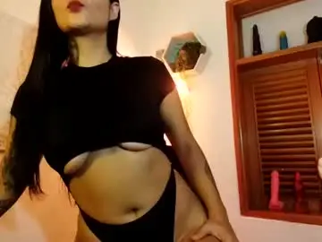 Ivanna_james02  live sex cam