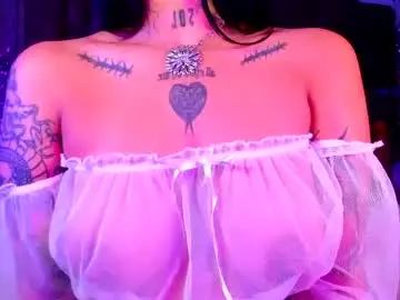 Leiawong  live sex cam
