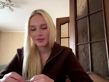 Maryrosewolslegel  live sex cam