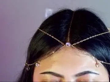 Megan_queen_777  live sex cam