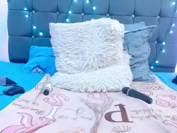 Mia__xx1  live sex cam