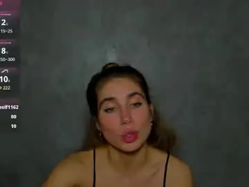 Moanamo  live sex cam