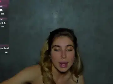 Moanamo  live sex cam