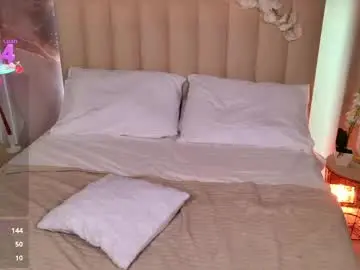 Sia_hart  live sex cam
