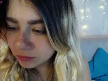 Sweet_bella_valery_  live sex cam