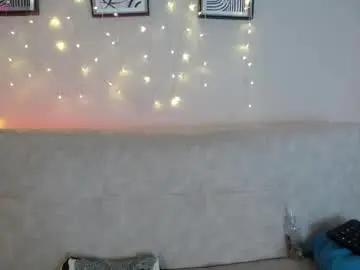 Sweet_bella_valery_  live sex cam
