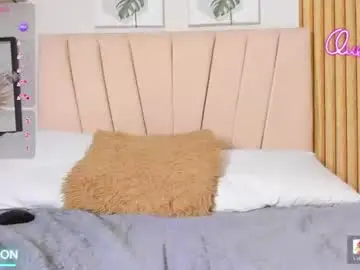 Alessa_moon_  live sex cam