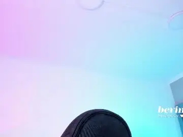 Amberinihoffman  live sex cam