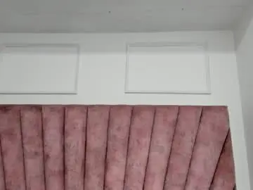 Daniibelluci  live sex cam