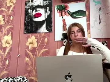 Elanepachelo  live sex cam