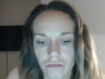 Emilyyy___clark  live sex cam