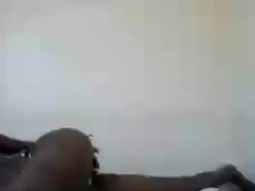 Hotyqueen20  live sex cam