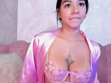 Kitty_nicolle  live sex cam