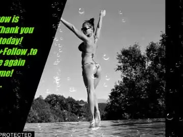 Krisi_kiss  live sex cam