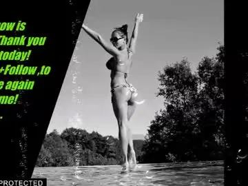 Krisi_kiss  live sex cam