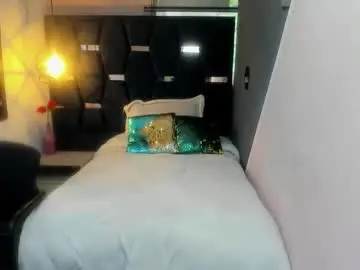 Mabel__fox  live sex cam