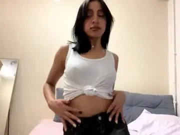 Nadinevanni  live sex cam