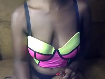 Sexy_ellahh  live sex cam