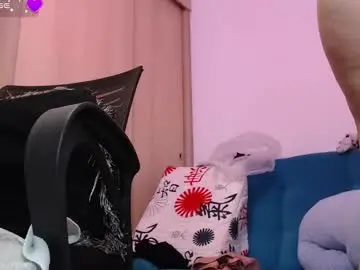 Zooe_queen  live sex cam