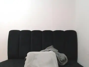 Annacrow  live sex cam