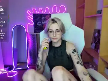 Caroline_carterr  live sex cam