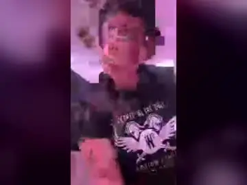 Cloudybxtch69  live sex cam