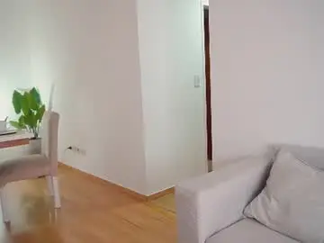 Donnna19  live sex cam