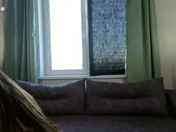 Emiliamilas  live sex cam