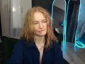 Hetaerart  live sex cam