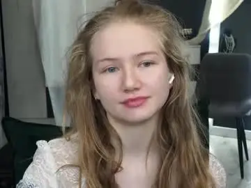 Hetaerart  live sex cam