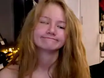 Hetaerart  live sex cam