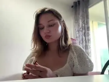 Leonidadesantiago  live sex cam