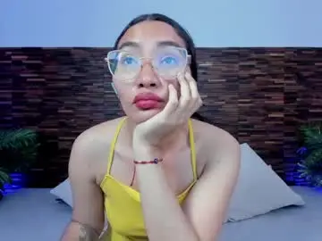 Lucyy_liiu  live sex cam