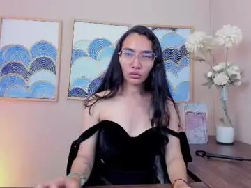 Lucyy_liiu  live sex cam