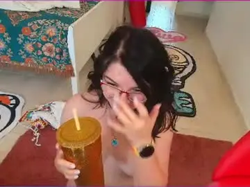 Lyzmania  live sex cam