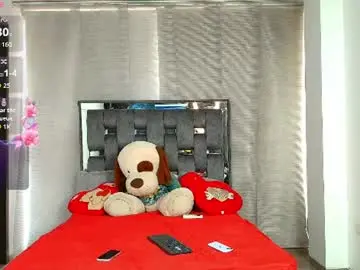 Sakurah_girls  live sex cam