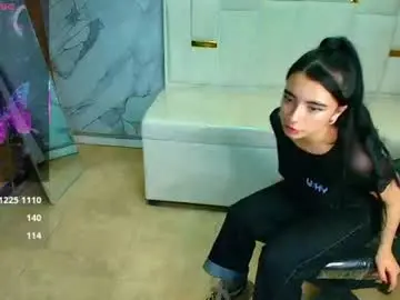 Samantha_petite_tf  live sex cam