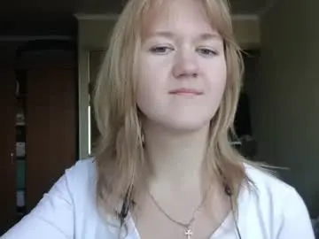 Suzieprill  live sex cam