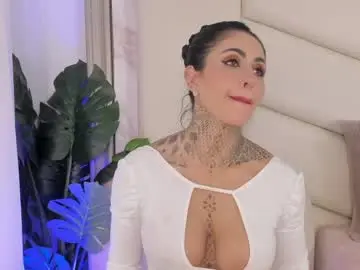 Valky_bes  live sex cam