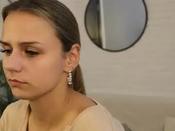Wendy__doll  live sex cam