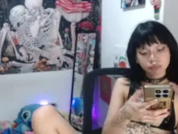 Yami_star  live sex cam