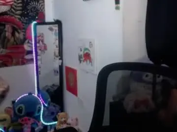 Yami_star  live sex cam