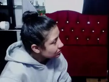 Antonella750x  live sex cam