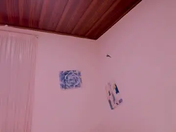 Candle_lz  live sex cam