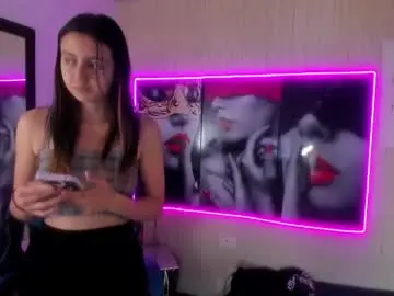 Lala_clark  live sex cam