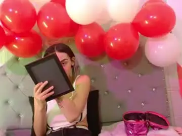 Sofiaspring  live sex cam