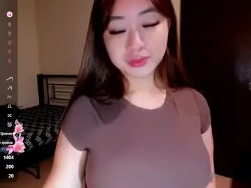 Sweetlovepinay04  live sex cam